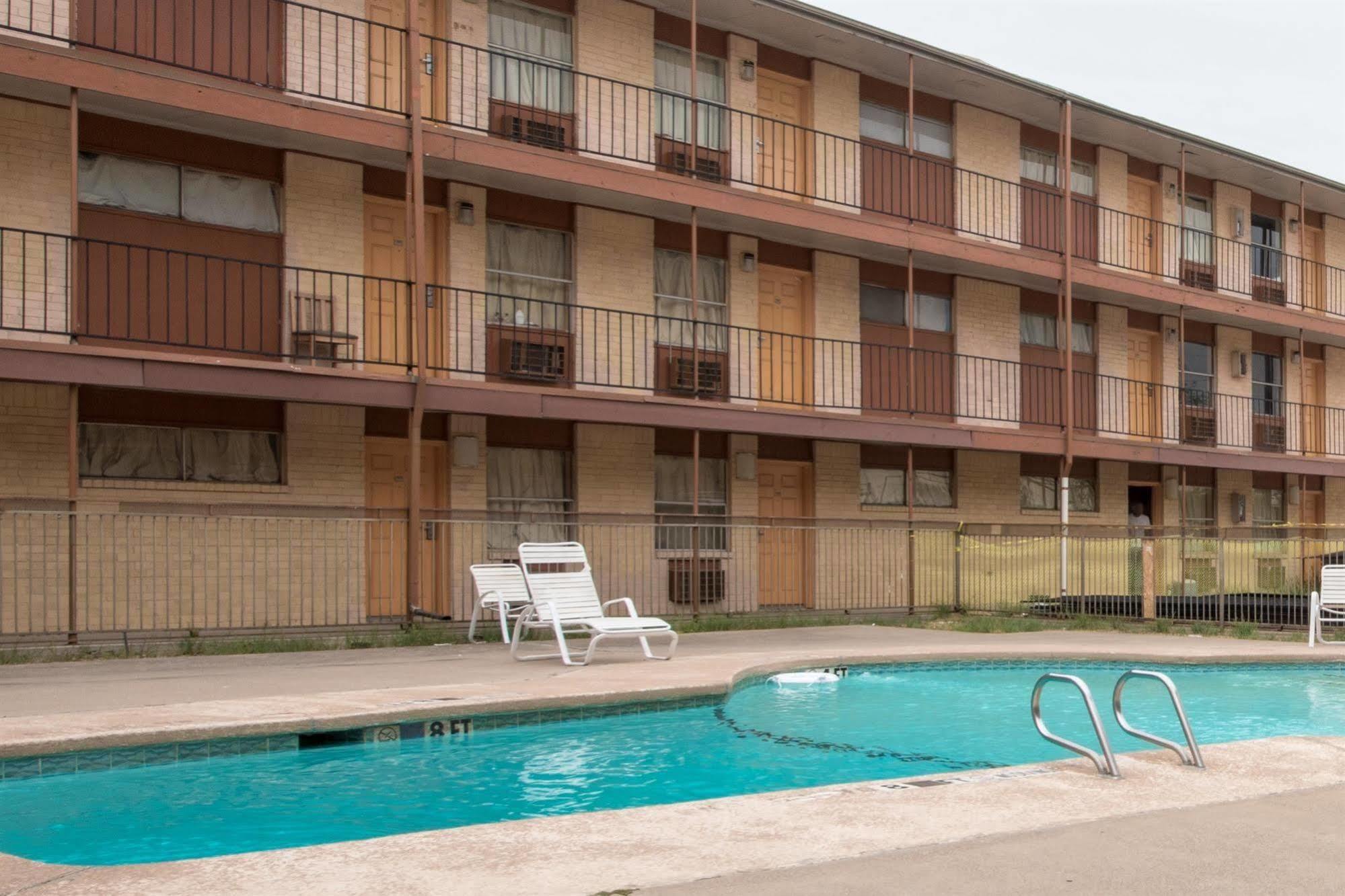 Express Inn Fort Worth Dış mekan fotoğraf